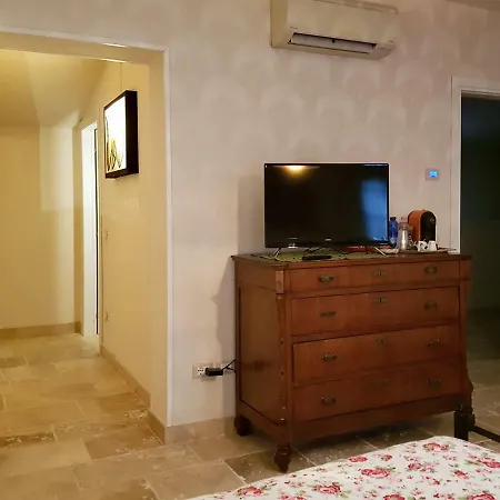 Foresteria Borgo Delle Grazie 게스트하우스 *